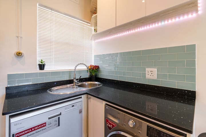 2 Bedroom Property for Sale in Bo Kaap Western Cape